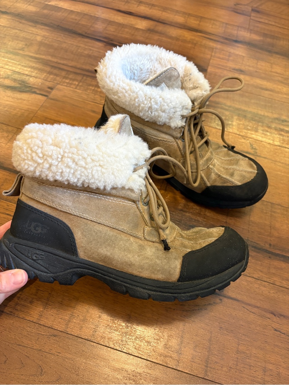 UGG Australia Hilgard Rope Beige Men's Boots Size 9 Fur Sherpa Lined Lace Up Tan